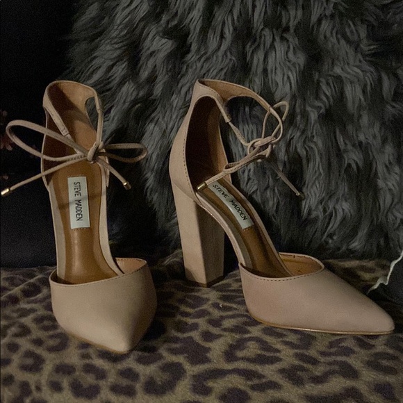 Steve Madden Blush Block Heel Pumps - Picture 1 of 5